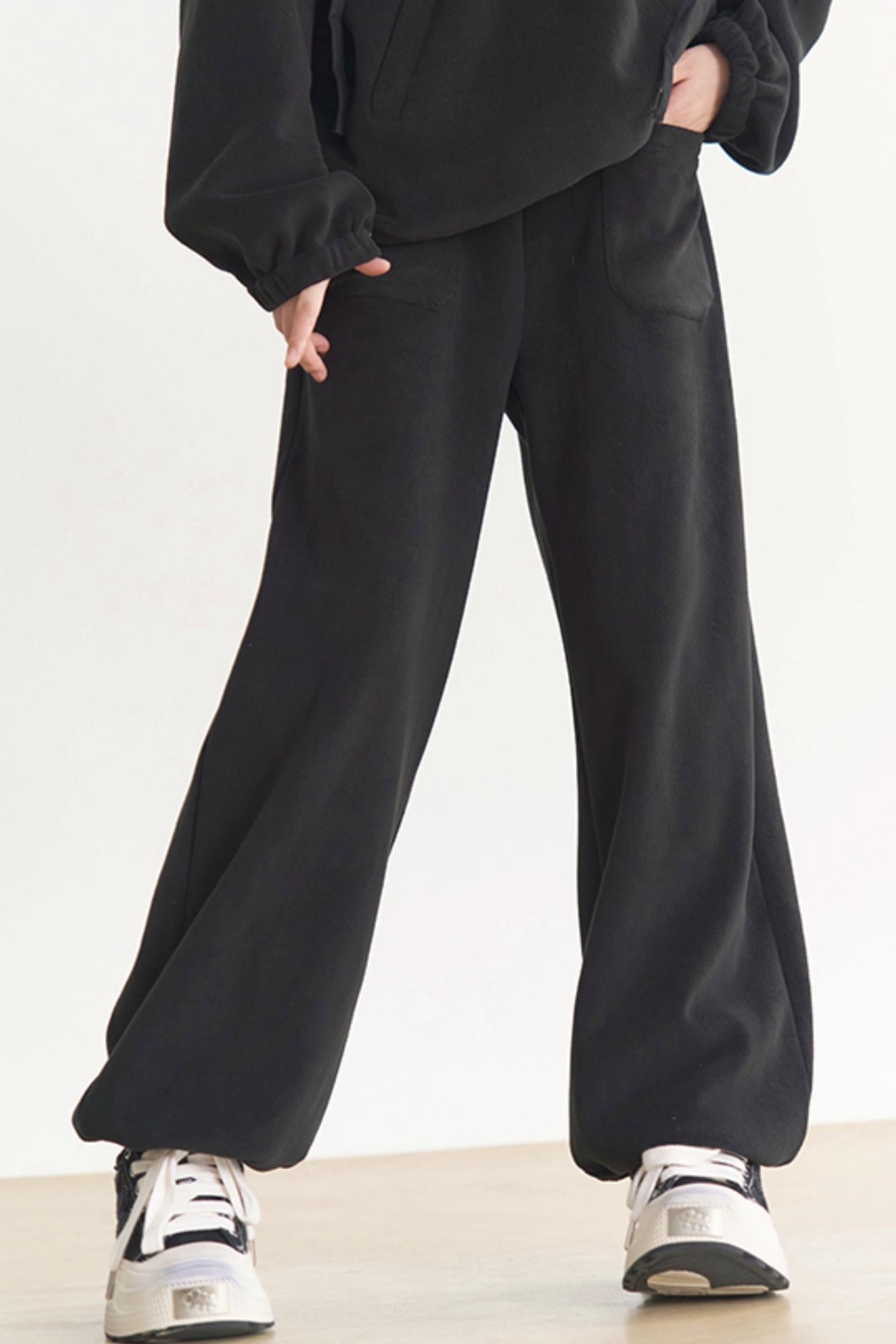 Muse: Spring/Autumn Half-Zip Gravity Casual Set