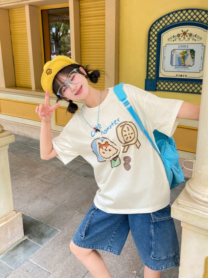 Hamster Applique Loose Beige Round Neck Cute T-Shirt