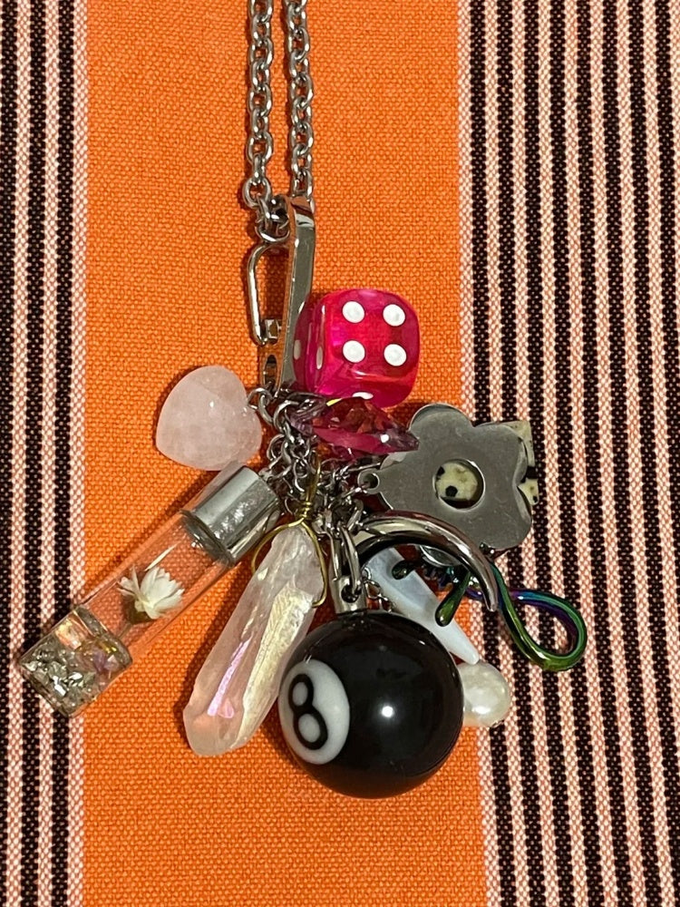 Porte-clés à breloque boule de billard en argent des années 2000