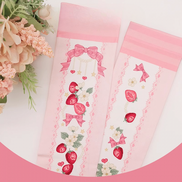Bas Lolita roses à imprimé fraise au-dessus du genou