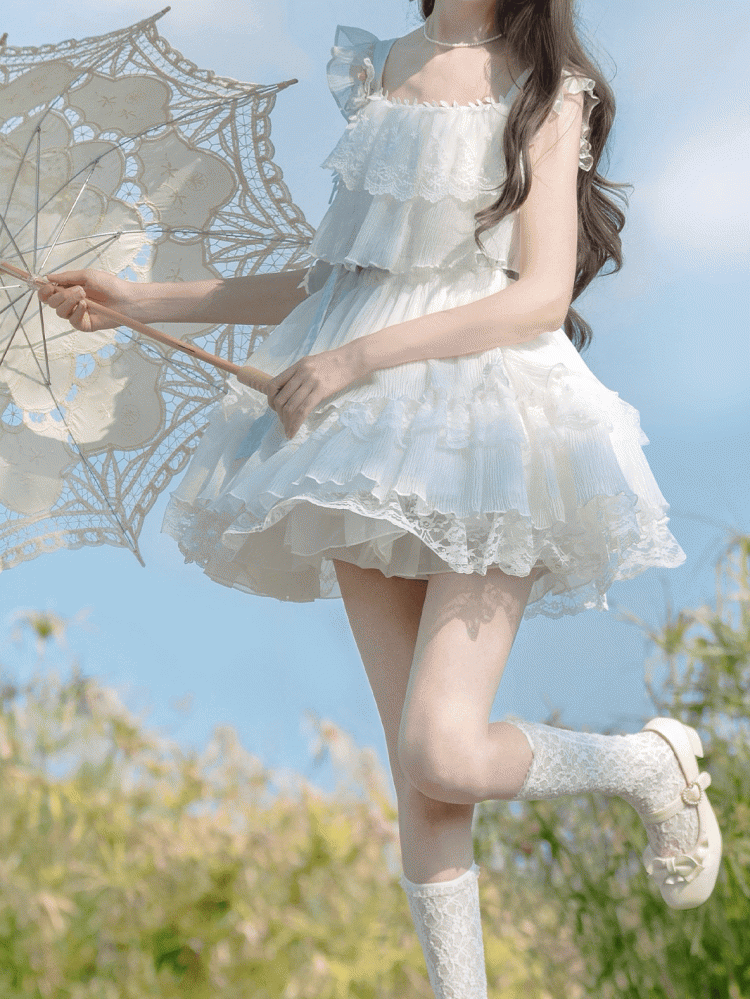 and Brooch with Waist Belt Tiered Lace Trim Flutter Sleeves Dress Sweet White