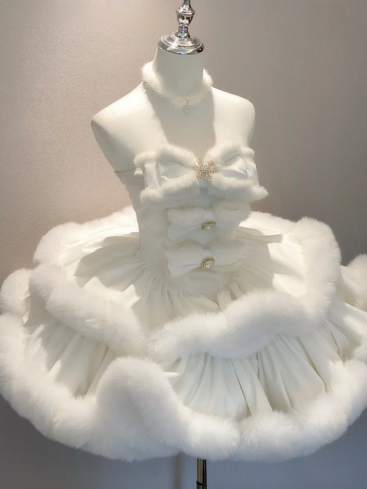 White Snowflake Bows Bodice Plush Trimming Strapless Dress