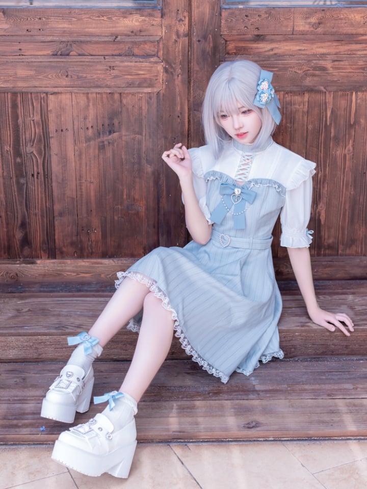 Kei Dress with Detachable Lace Trim Jirai Bow Kaiwai Neckline Design Tenshi Blue Striped Criss-cross