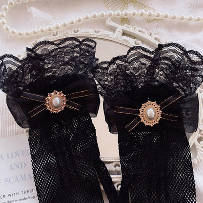 Süße viktorianische Spitzenhandschuhe