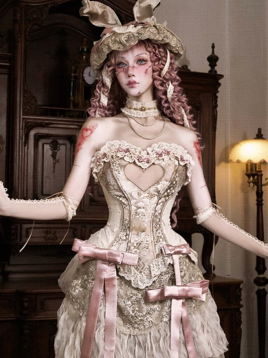 16-Bone – Shaper Silhouette Heart Corset Victorian-Inspired