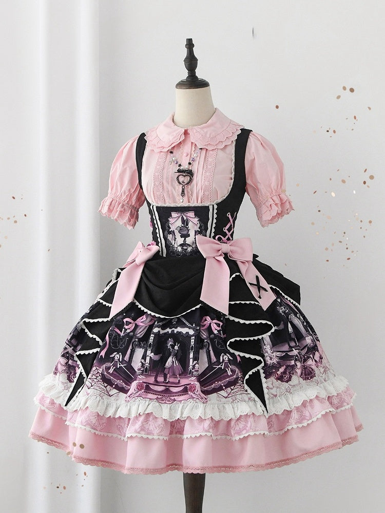 Robe Lolita noire et rose sous la poitrine avec motif lapin et cercueil