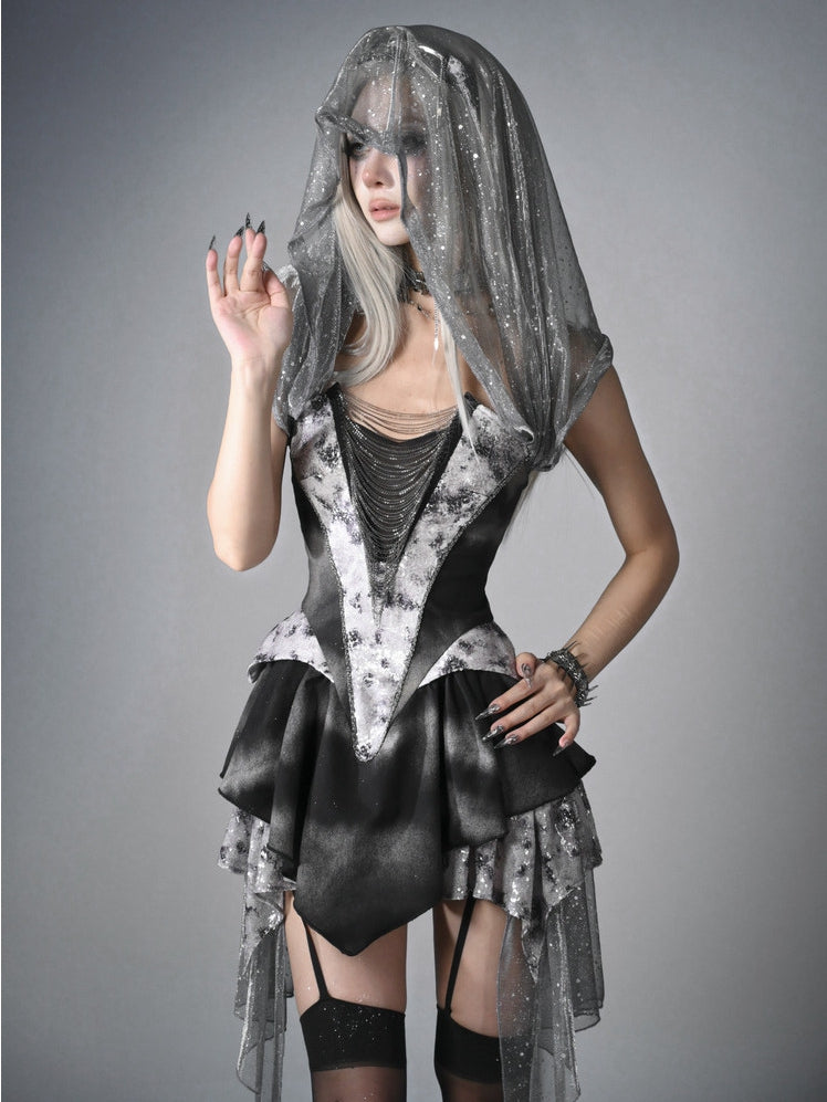 Futuristic Black Basque Waist Metal Y3K Hooded Dress Handkerchief Hem Chains Cyberpunk Fashion Front