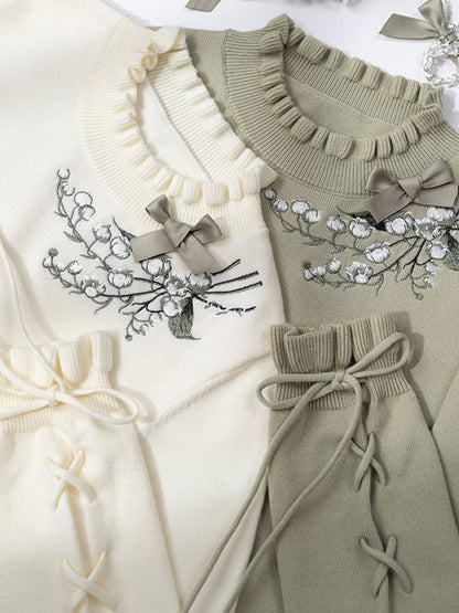 Lace-up Autumn Cuffs the Knit Lily Valley Green of Embroidery Top