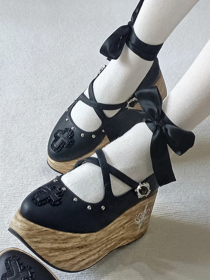 Cross Gothic Black Heel Applique 7cm and Platform Shoes with Lace-up Ankle