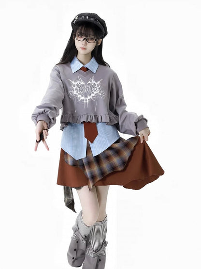 Gray V-Neck Ruffled Hem Cropped Graphic Sweatshirt