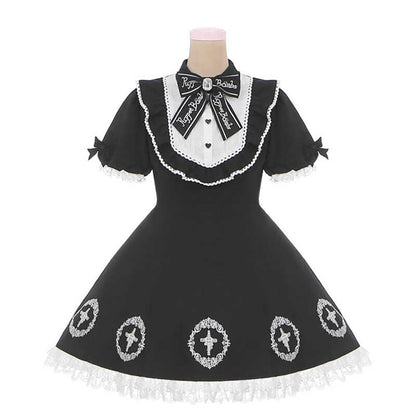 Robe croisée noire Jirai Kei à volants et bordure en dentelle avec traîne à gros nœud