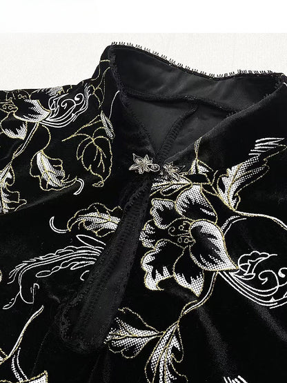 Robe Qipao en velours noir avec broderie florale et détails découpés, bouton et nœud