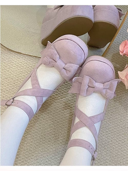 Herz Schuhe Crisscross Lila und Plattform Applique Design Akzent mit Schleife Süß