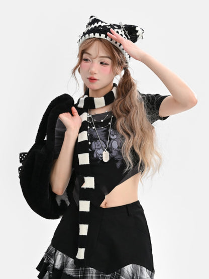 Black Teddy Bear Asymmetrical Hem Faux Two-pieces Cropped T-Shirt with Lace-up Gloves