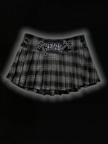 Mini-jupe plissée à carreaux taille basse avec appliques croisées grises punk et chaîne de taille libre