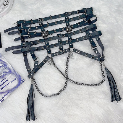 Charm Quasten Taille und Gürtel Nieten Schwarzes Skelett Y2K Verziert