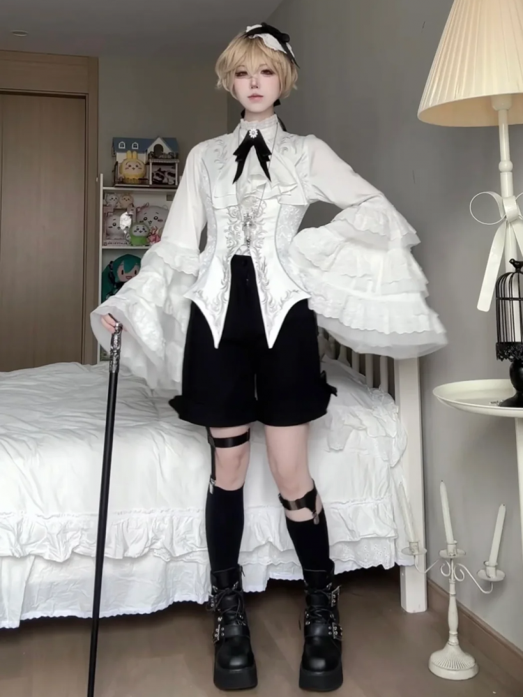 White Ouji Lolita Gorgeous Detail Waistcoat