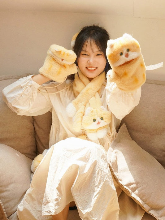 クリーミーな黄色のかわいい猫型手袋