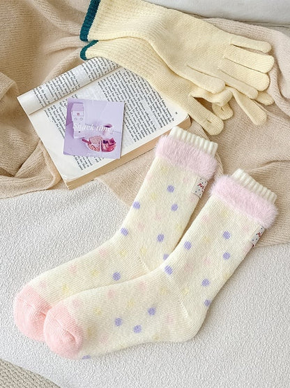 Creamy Yellow Cute Polka-dot Pattern Calf Socks