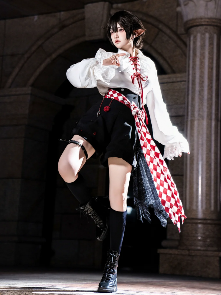 Black and Red Vampire Ouji Lolita Dracula Outfit Shirt + Shorts + Cloak Gothic Lolita Full Set