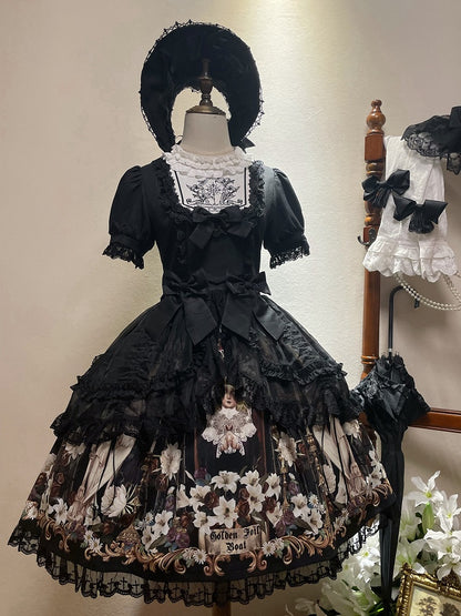 Robe noire à manches courtes style gothique lolita à imprimé poupée Lily et Puppet