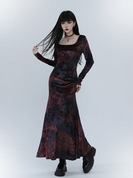Robe sirène en velours noir et rouge tie-dye