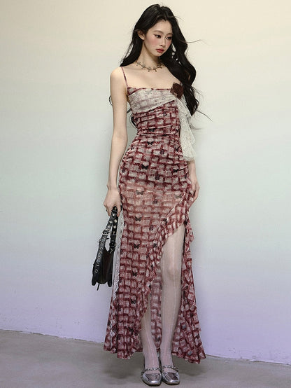 Robe camisole d'été rouge à carreaux, fendue jusqu'aux cuisses et à volants