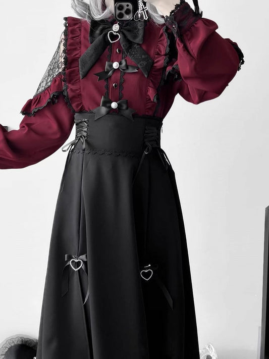 Bowknot Kei verziert mit roten Perlen Jirai Details Trim Wein Bluse Rüschen und Strass