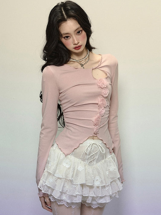 Haut slim à découpes et motif floral rose