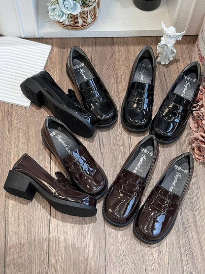 Black in Low-heel Style PU Slip-Ons Preppy