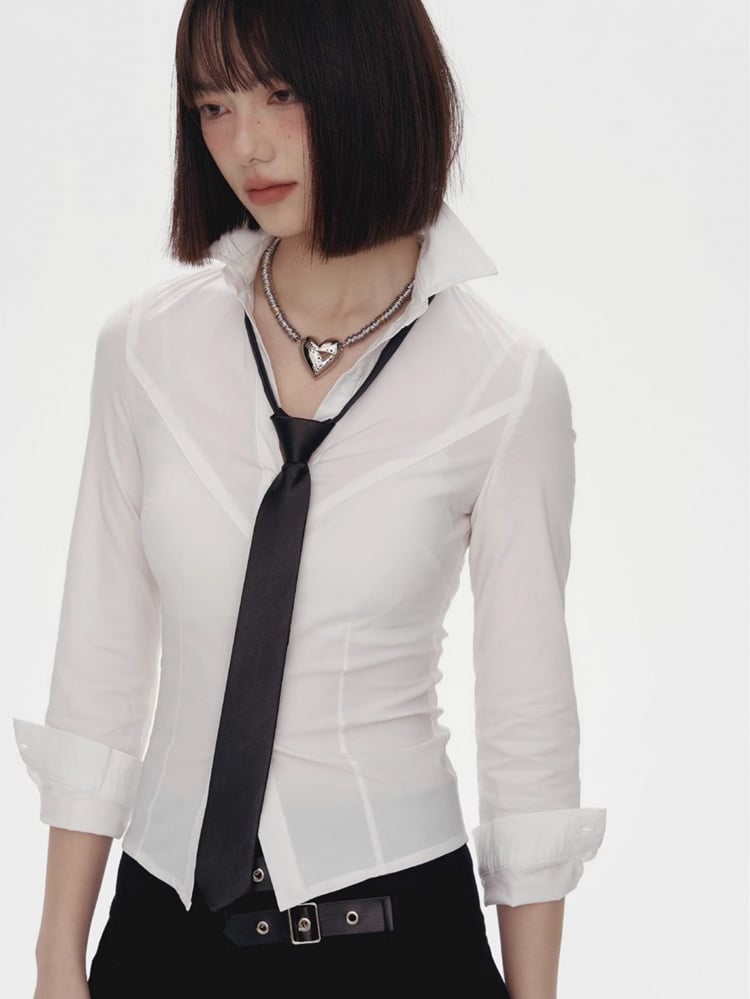 White Slim Fit Long Sleeves Shirt with Free Tie