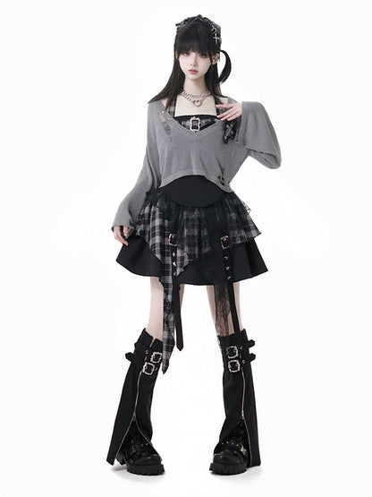 Red / Lace Buckle Straps Handkerchief Plaid Studs Star Core with Idol Hem Y2K - Black Skirt