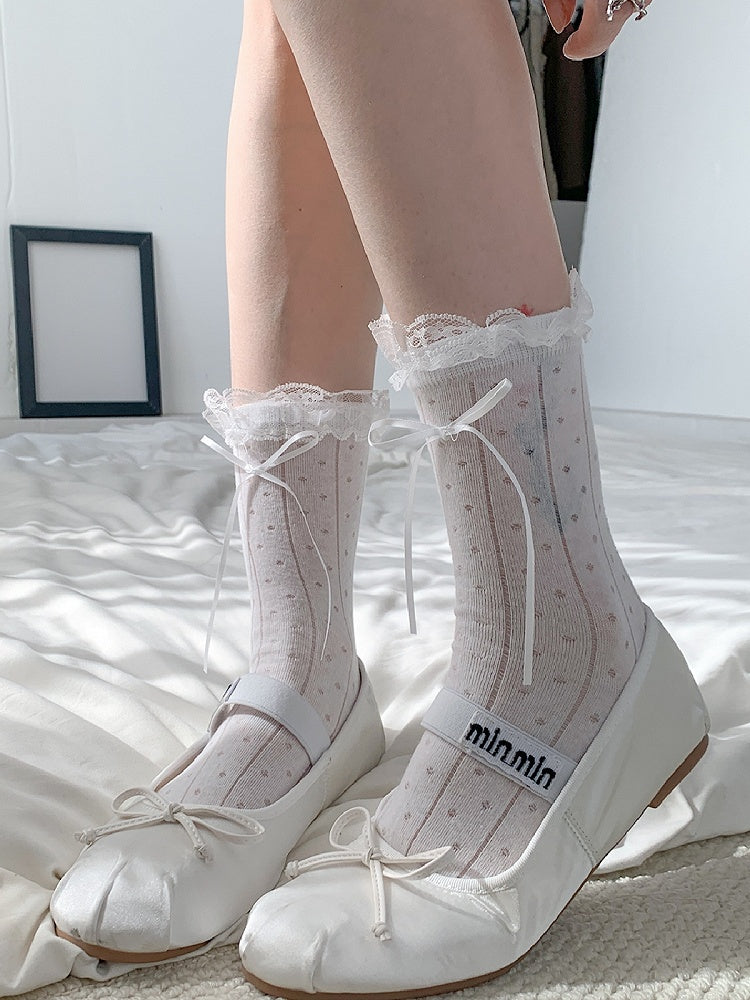 Bowknot Details Polka-dot Pattern White/Gray Trim Socks Calf Lace