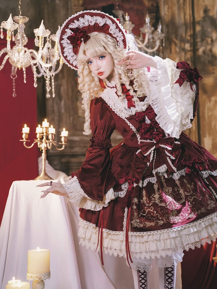Red Candle Dress Candlestick Embroidery Velvet Bell and Sleeves