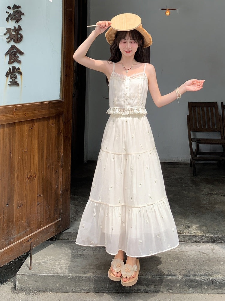 Kei Buttons Beige Floral Embroidery Lace Trim Floral Mori Cami Top