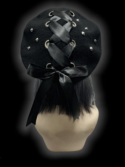 Y2K Black Lace-up Detail Studs Wool Beret