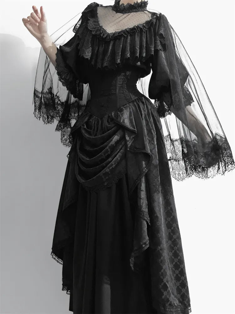Komplett schwarzes Aristocrat Gothic Edward Neck / V-Ausschnitt Top
