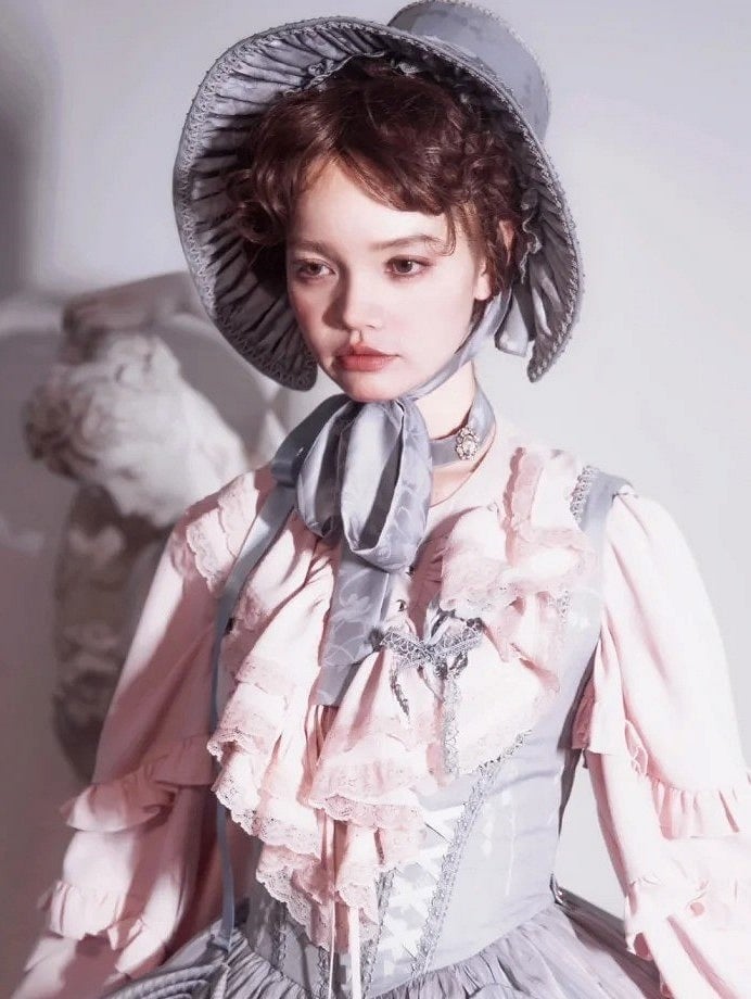 and Bonnet Bow with Trim Wide-Brimmed Lolita Lace Detail Black/Gray/Brown