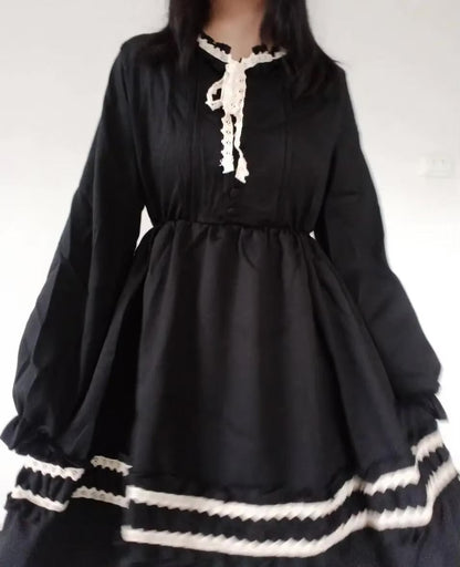 Robe noire Dark Academia