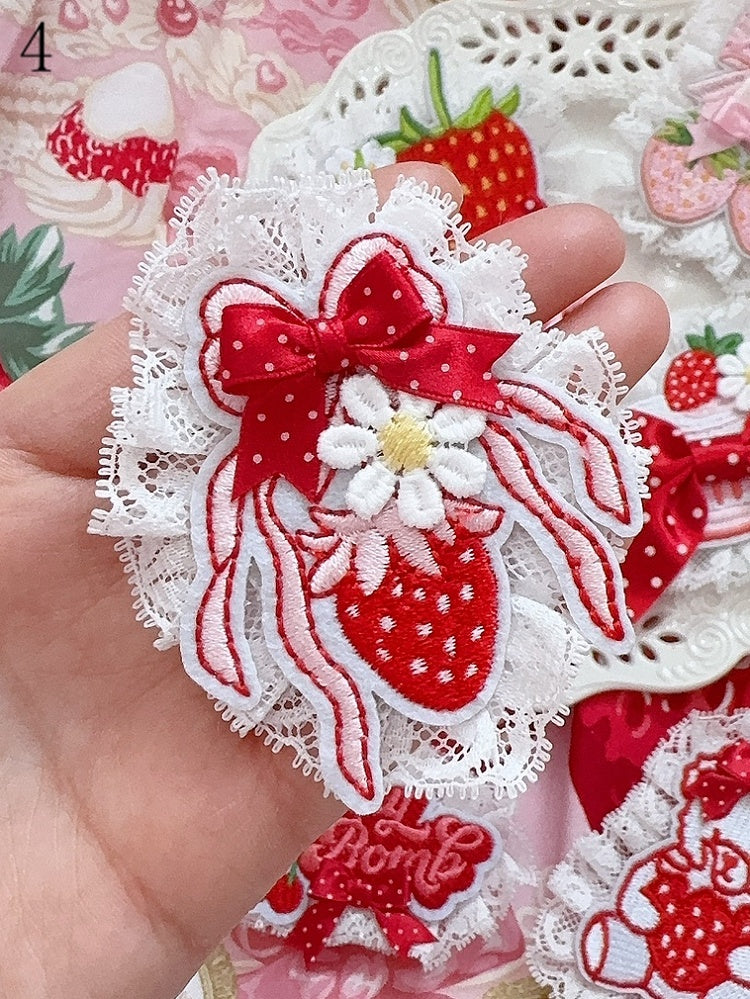 Brooch 6 Options Bear/Cherry/Strawberry