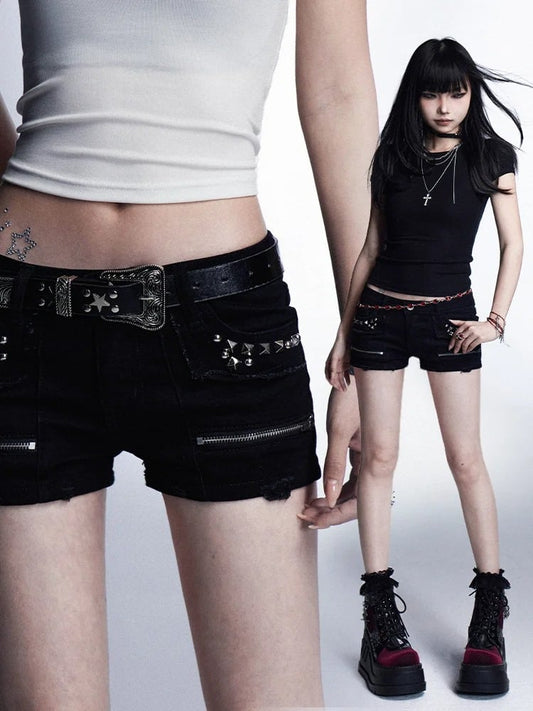 Shorts with Detail Black Low Waist Studded Glamorous Zippers