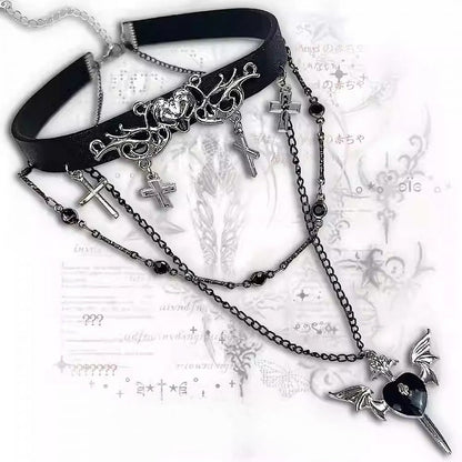 Choker And Bittersweet Pendant Cross Heart Black