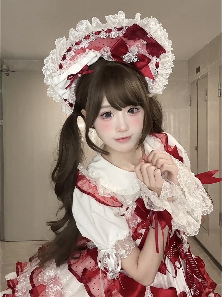 Bead Chain Bowknot and White Decorated Pink Bonnet / Red