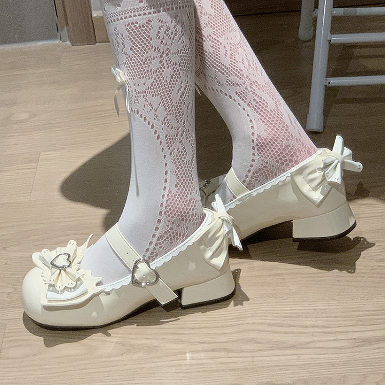 Sweet Lolita Milk White Bowknot Heart Buckle Strap Block Heel Mary Janes