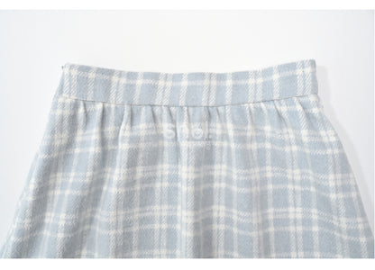 Jupe midi taille haute à carreaux bleus et bordure en dentelle
