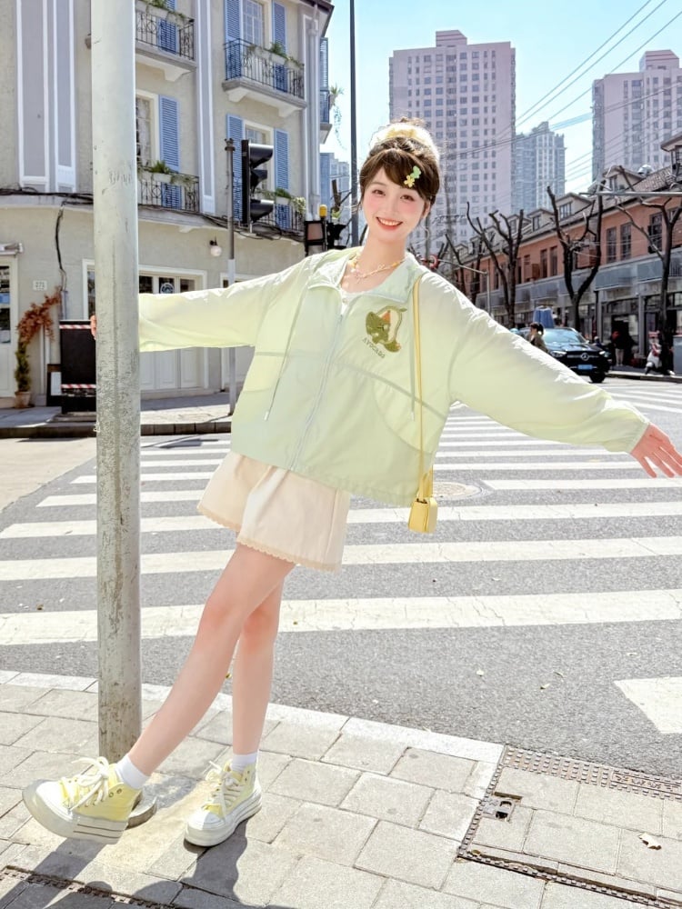 Beige Lace Trim Cotton Shorts