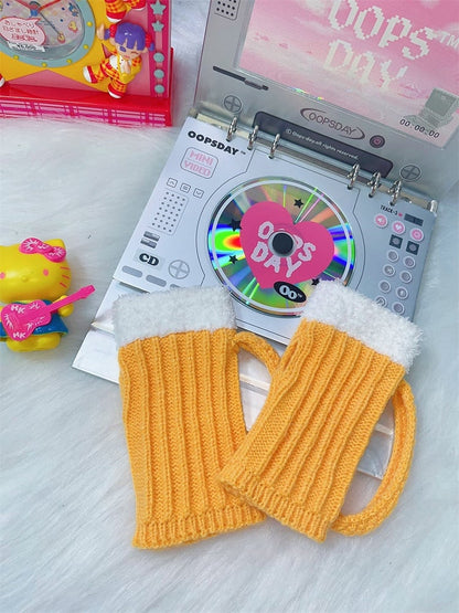 Yellow Beer Mug-shaped Knitted Gloves