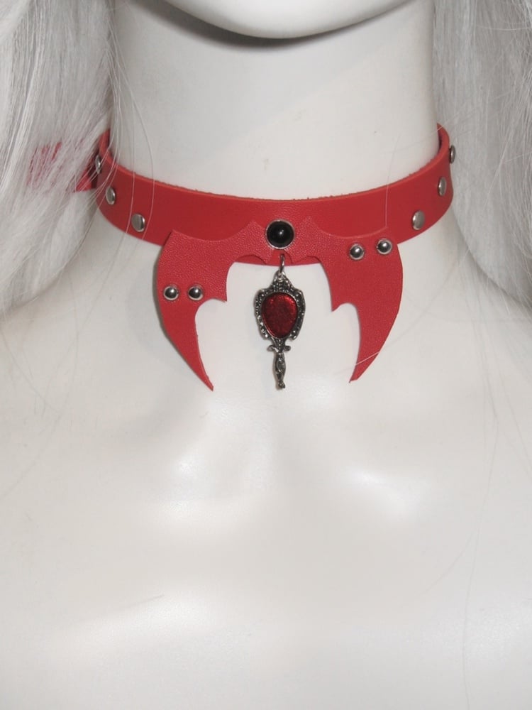 Stud Detail Bat Wings Design Punk Choker