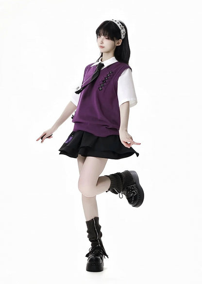 White Criss-Cross Strap Cross Short Sleeves Shirt with Charm Free Tie