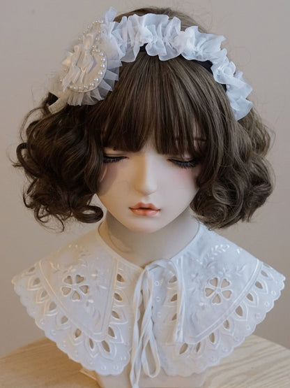 KC Trim Bowknot Beaded Details Decorated Lace White Heart